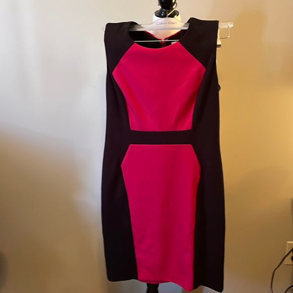 Calvin Klein fitted knit dress size 10p - Picture 1 of 4